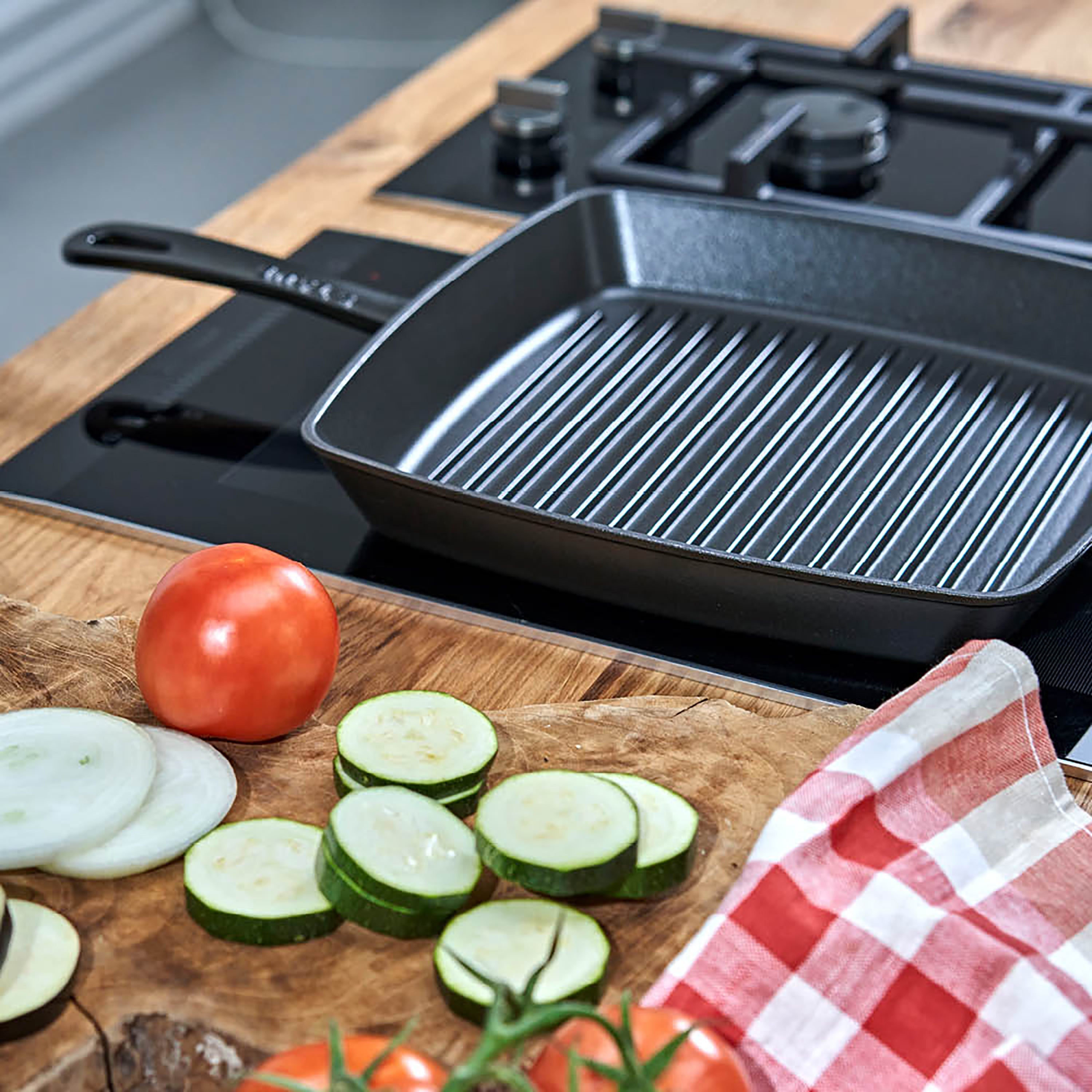 Staub matte black square grill pan with grill marks for indoor grilling