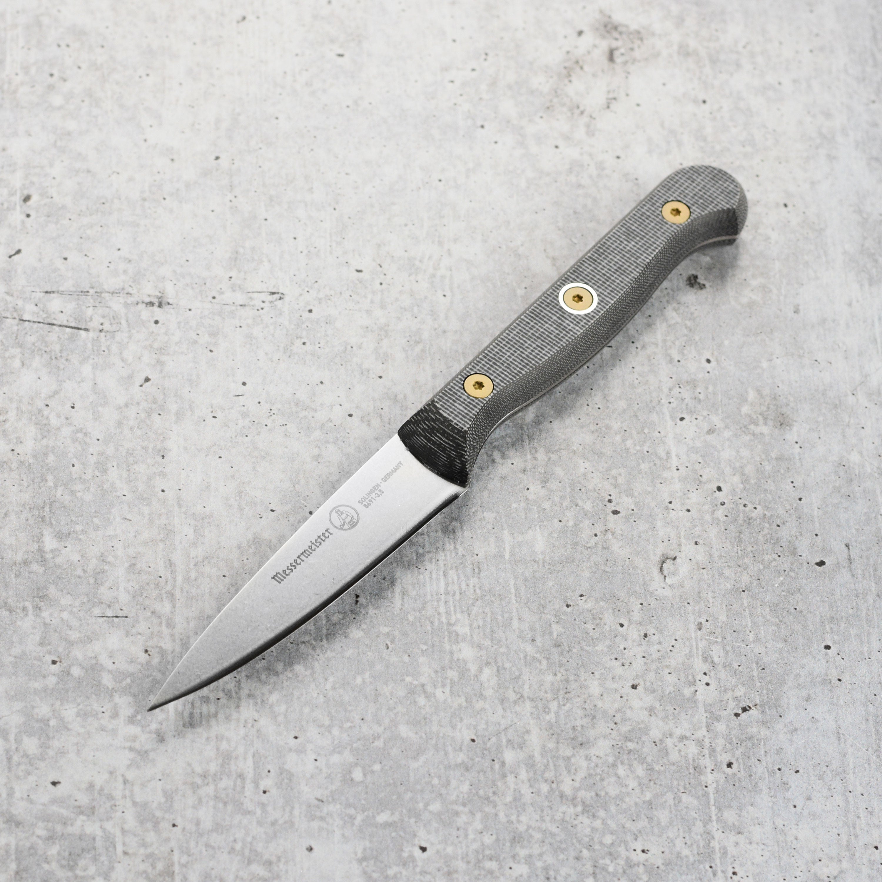 Close-up of the Messermeister Micarta 3.5