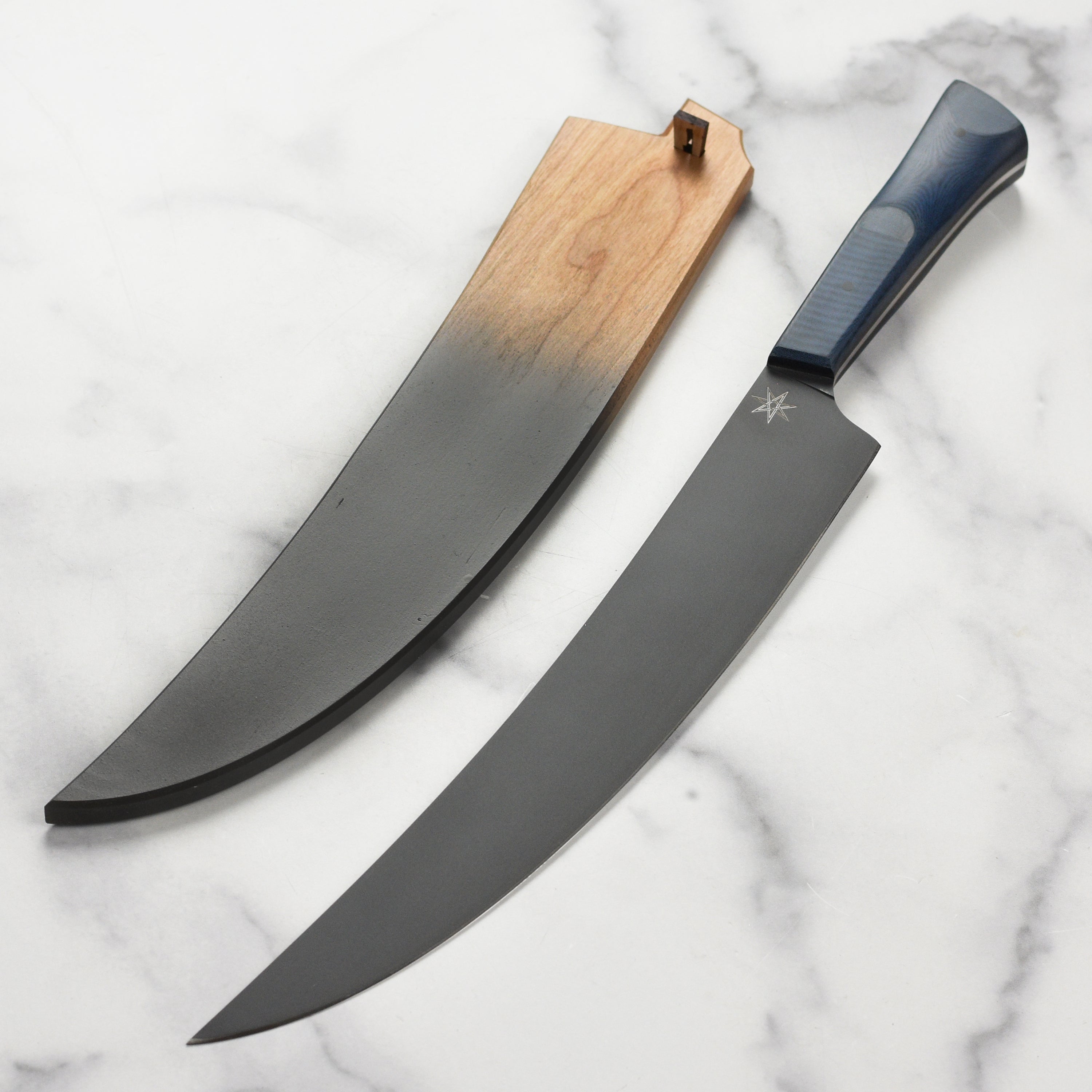 Close-up of the knife cover highlighting the secure pin mechanism