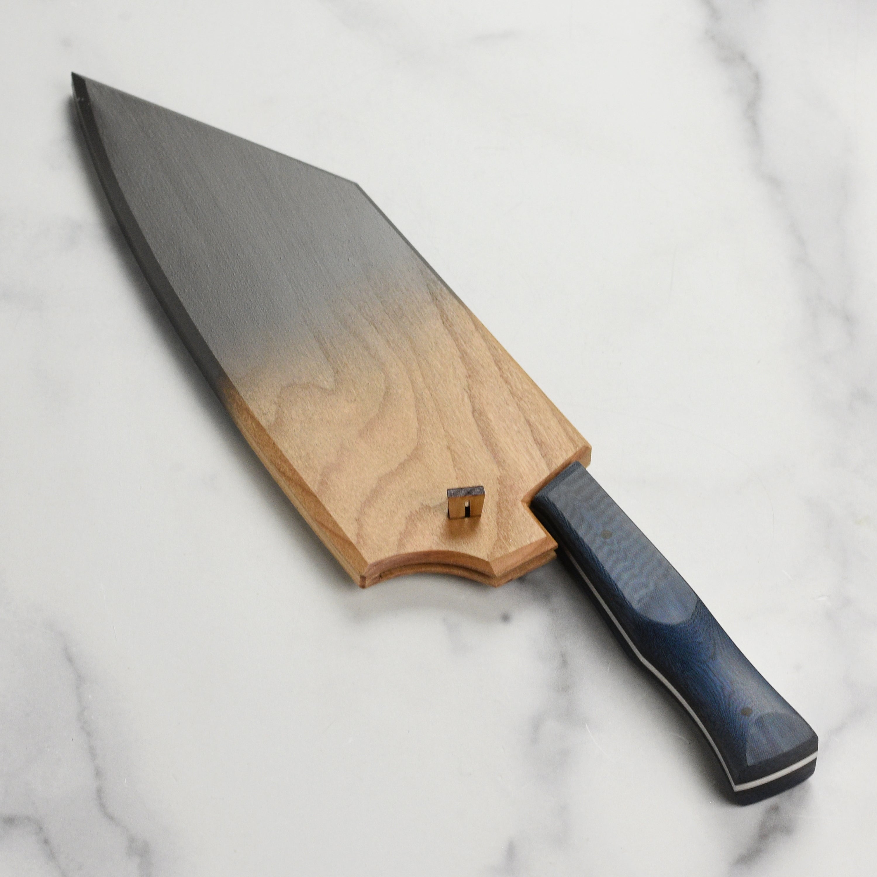 Town Cutler eXo Blue knife saya showcasing cherry wood design for 7.5" chopper.