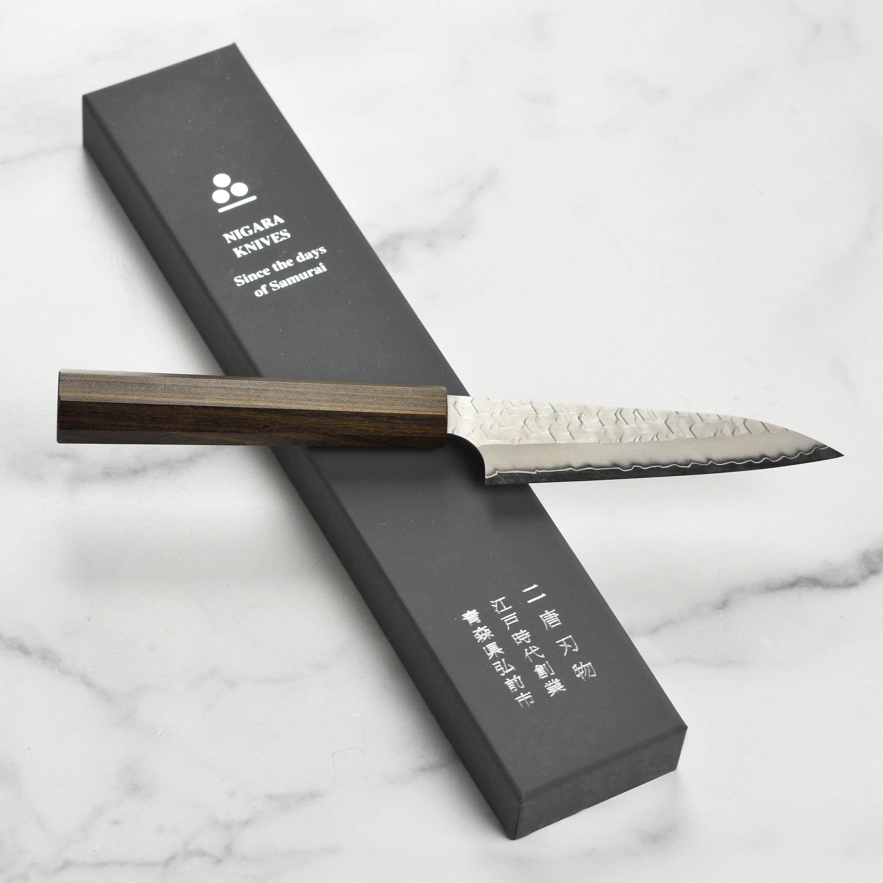 Close-up of the high-quality steel blade of the Nigara petty knife