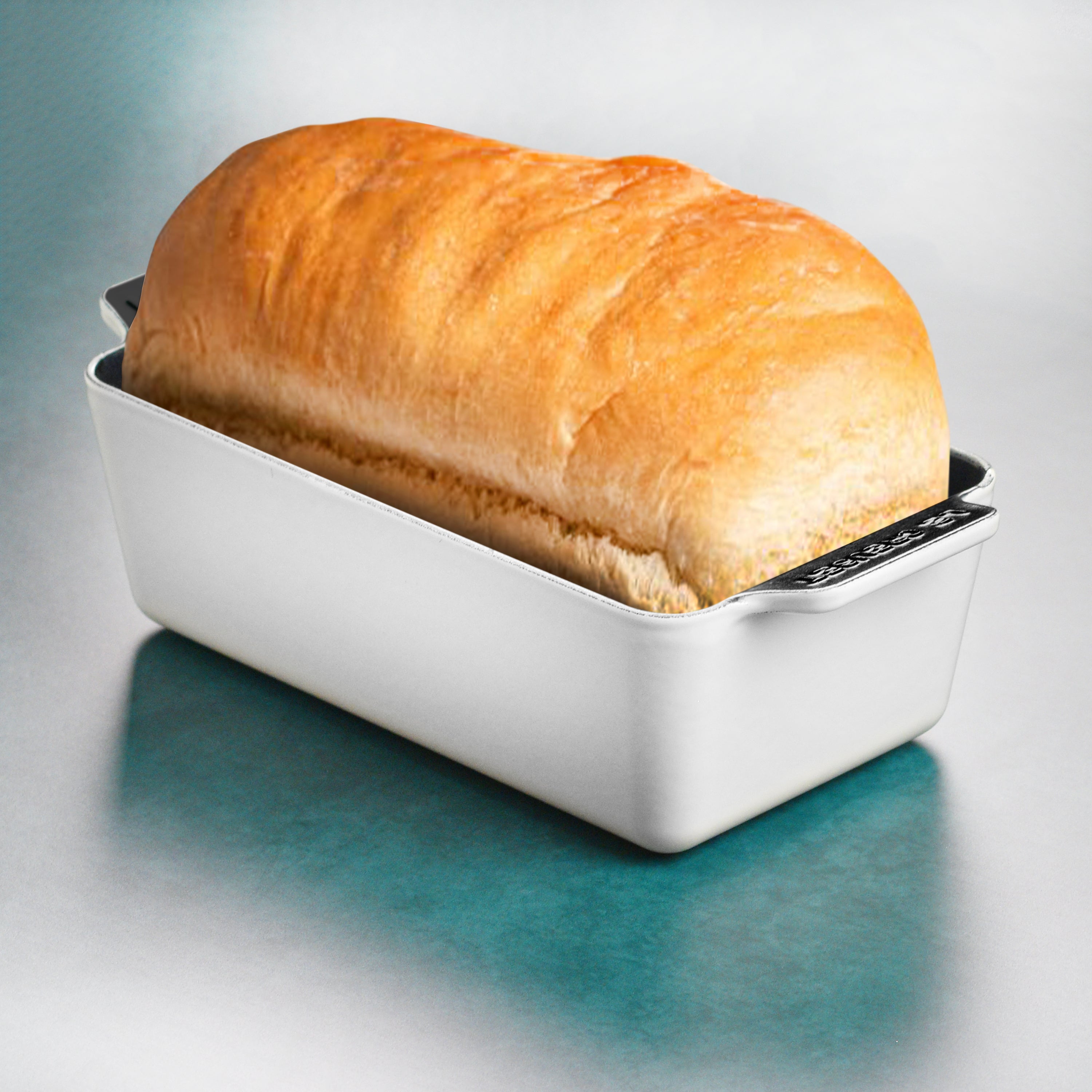 Close-up of the durable enameled cast iron exterior of the loaf pan
