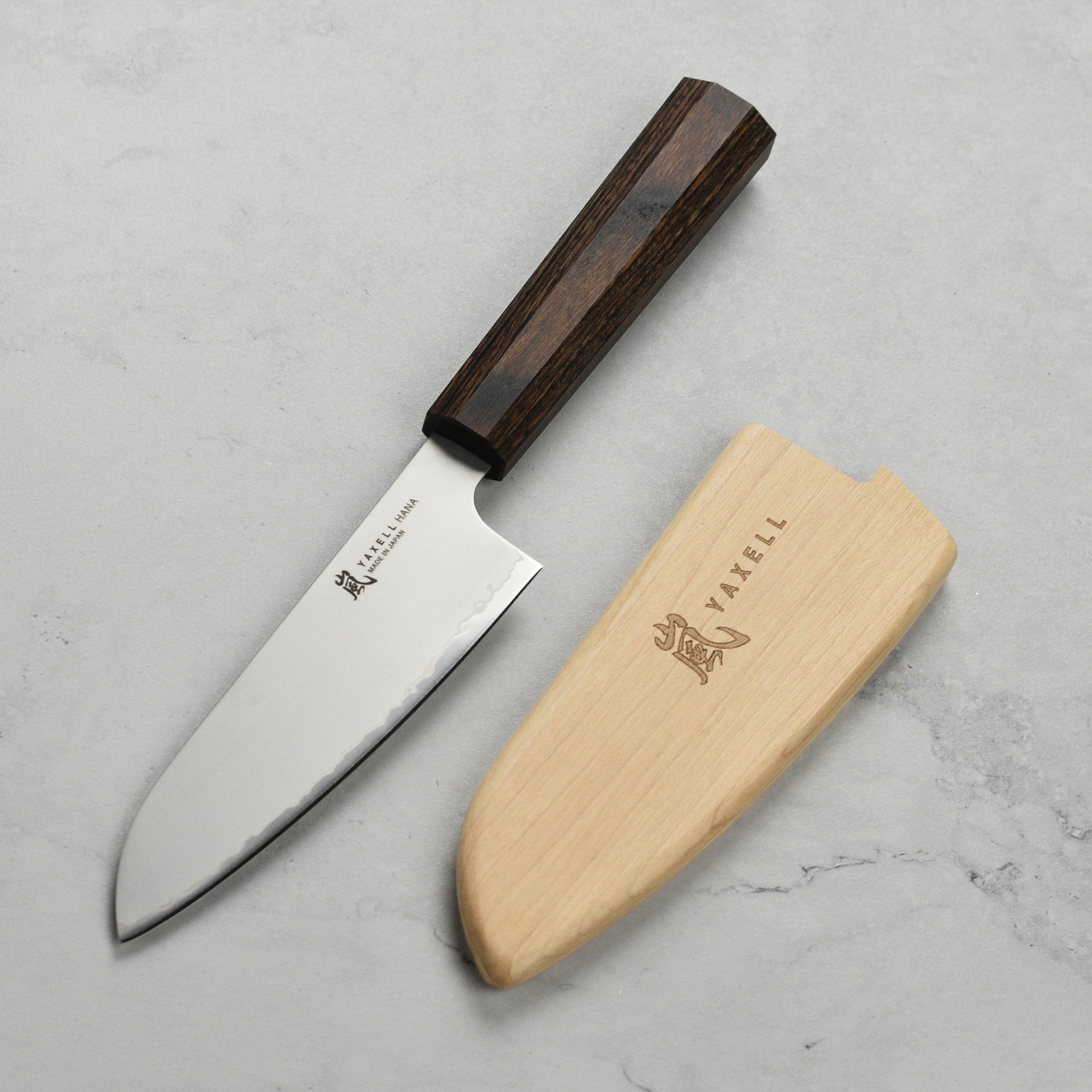 Close-up of the premium magnetic knife protector showcasing its beechwood finish and strong magnets.
