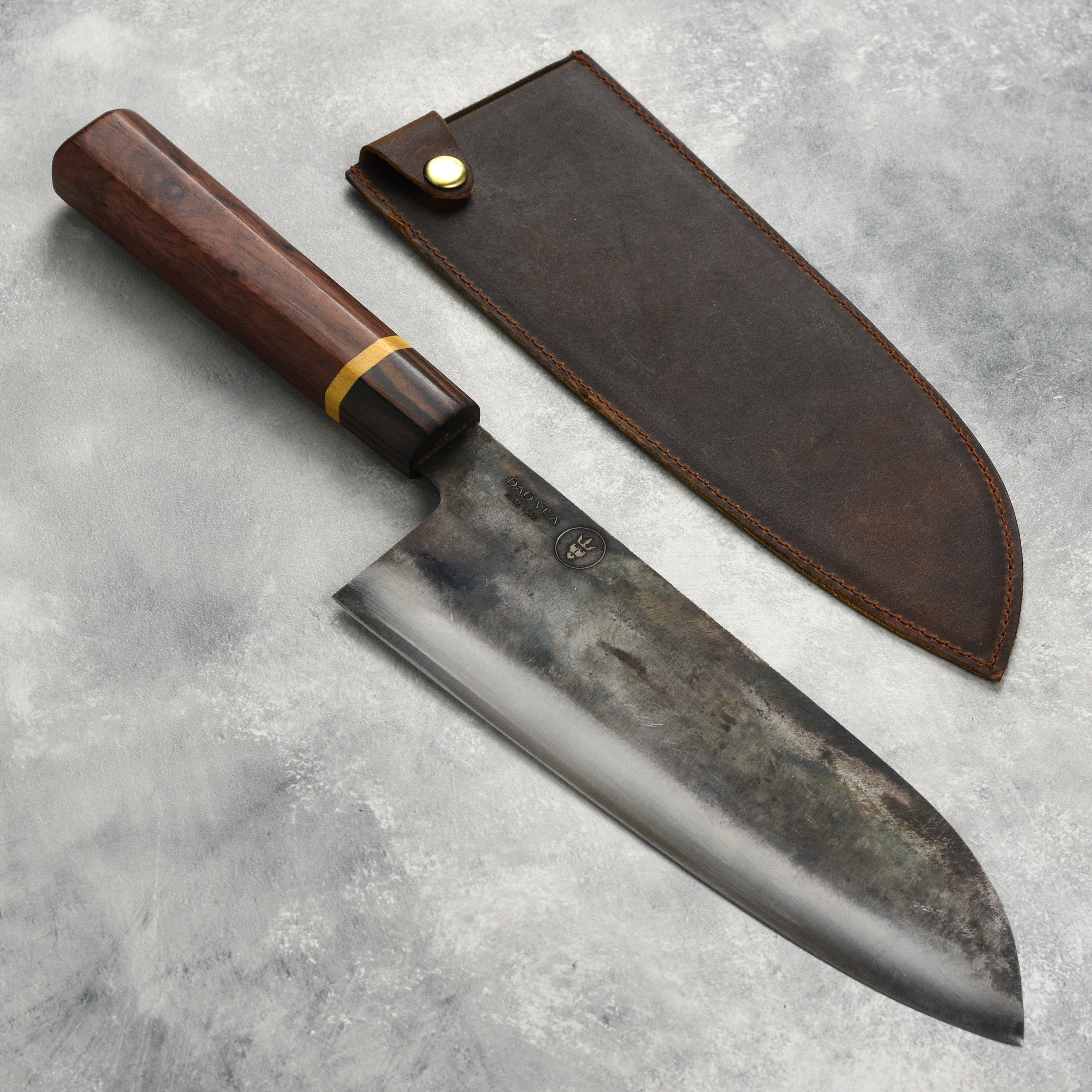 Dao Vua V3 Gyuto Knife showcasing its sharp blade and ergonomic handle for comfortable use.