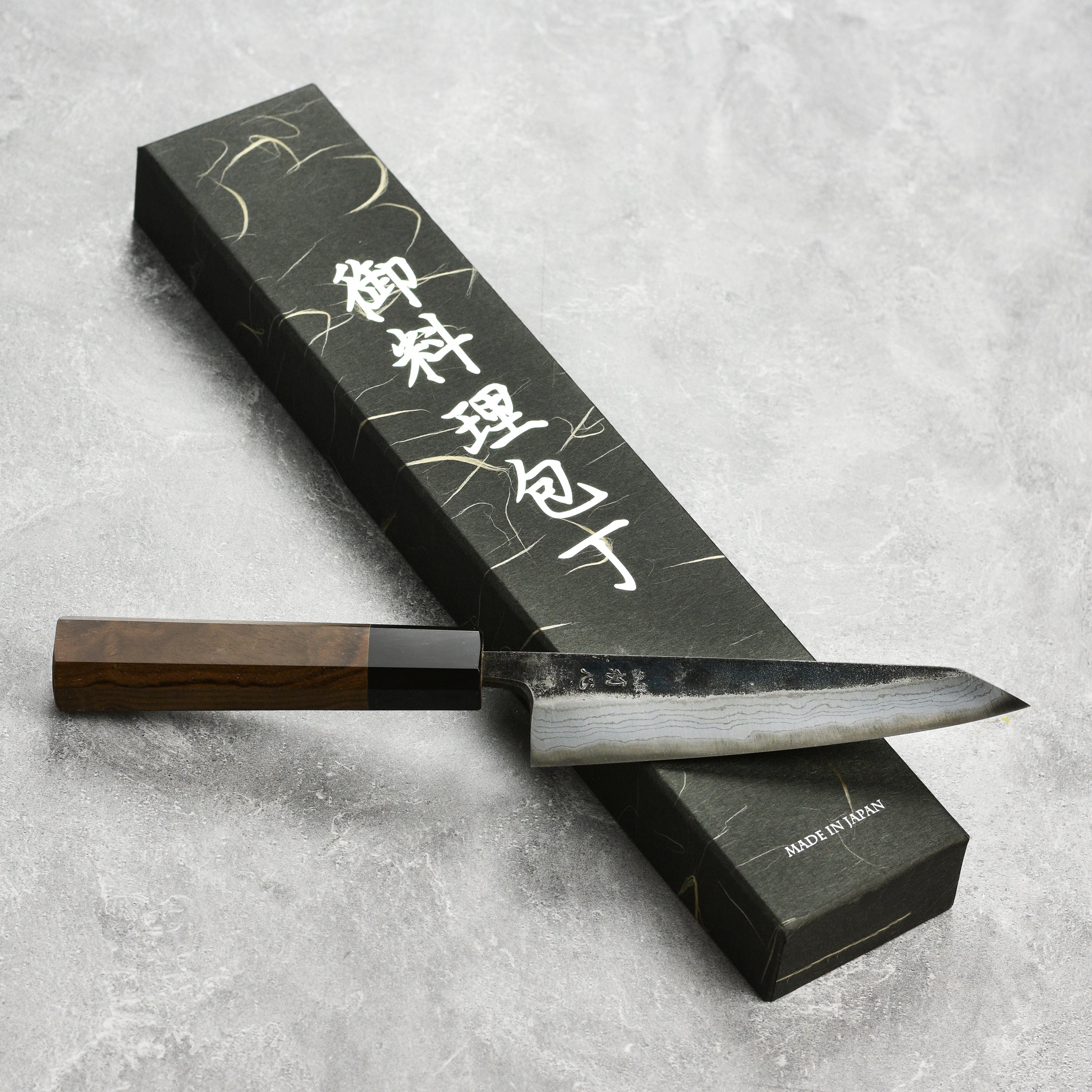 Full view of the Japanese knife with ergonomic handle