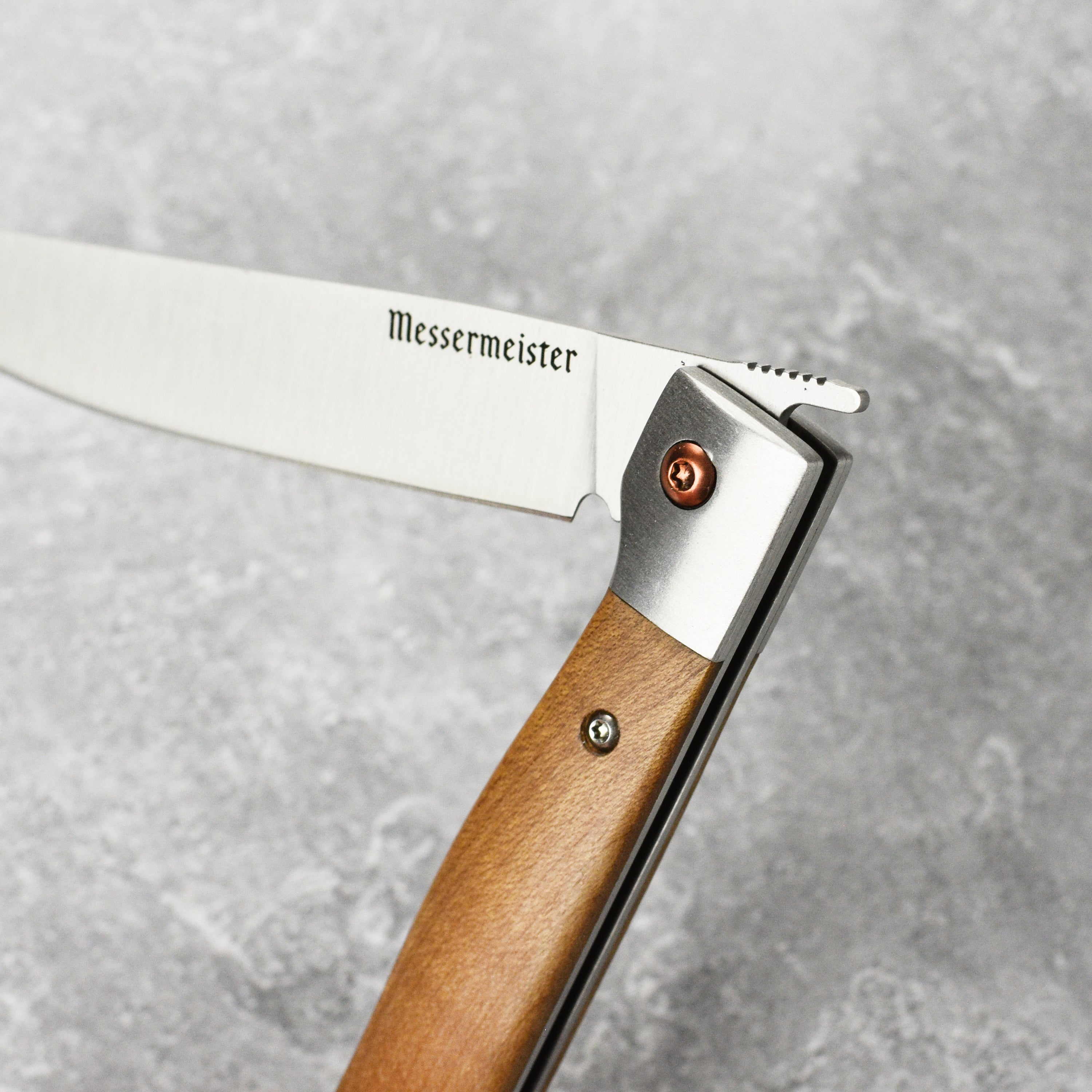 Leather roll with Messermeister folding steak knives inside, perfect for travel
