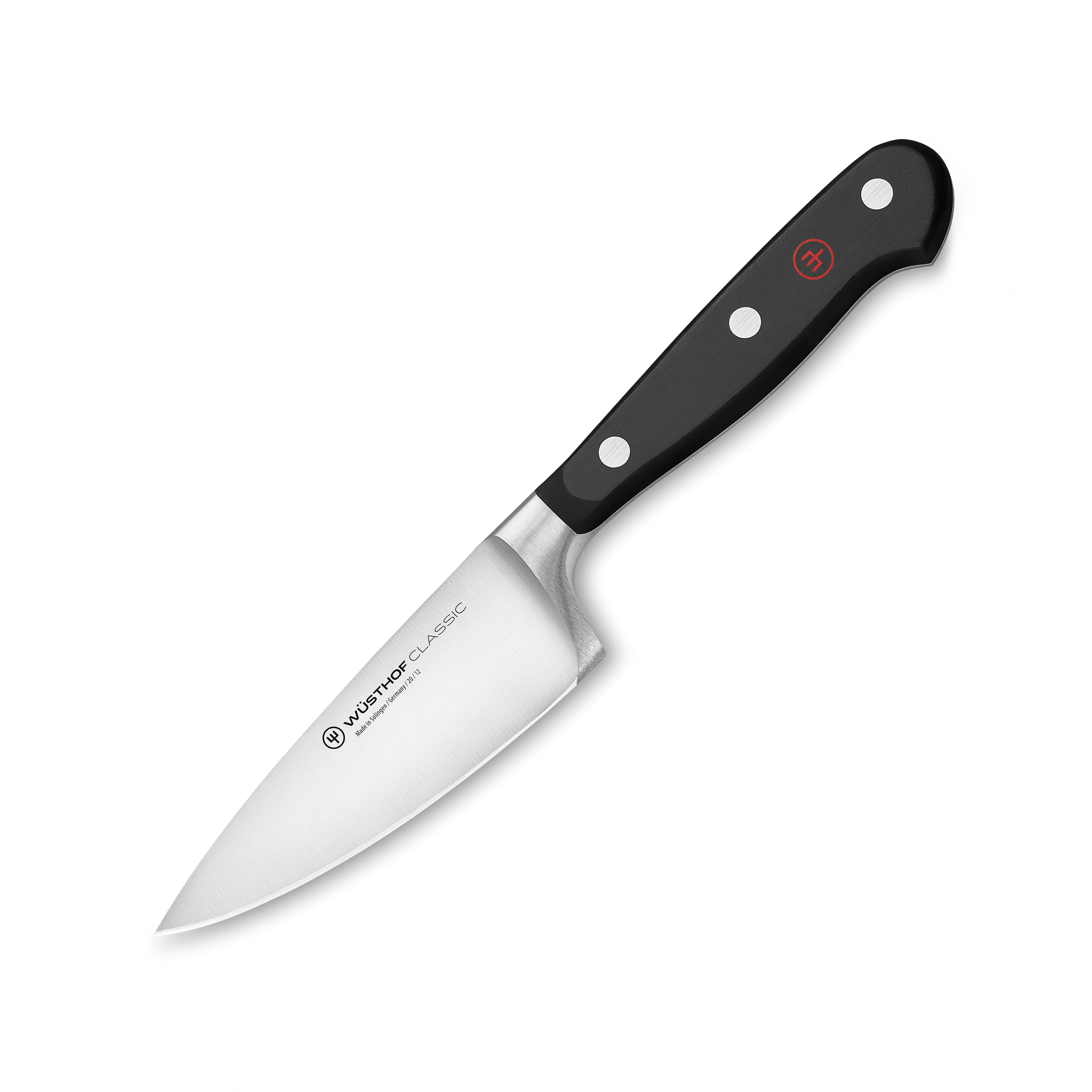 Close-up of the Wüsthof Classic 4.5-inch chefs knife blade highlighting sharpness