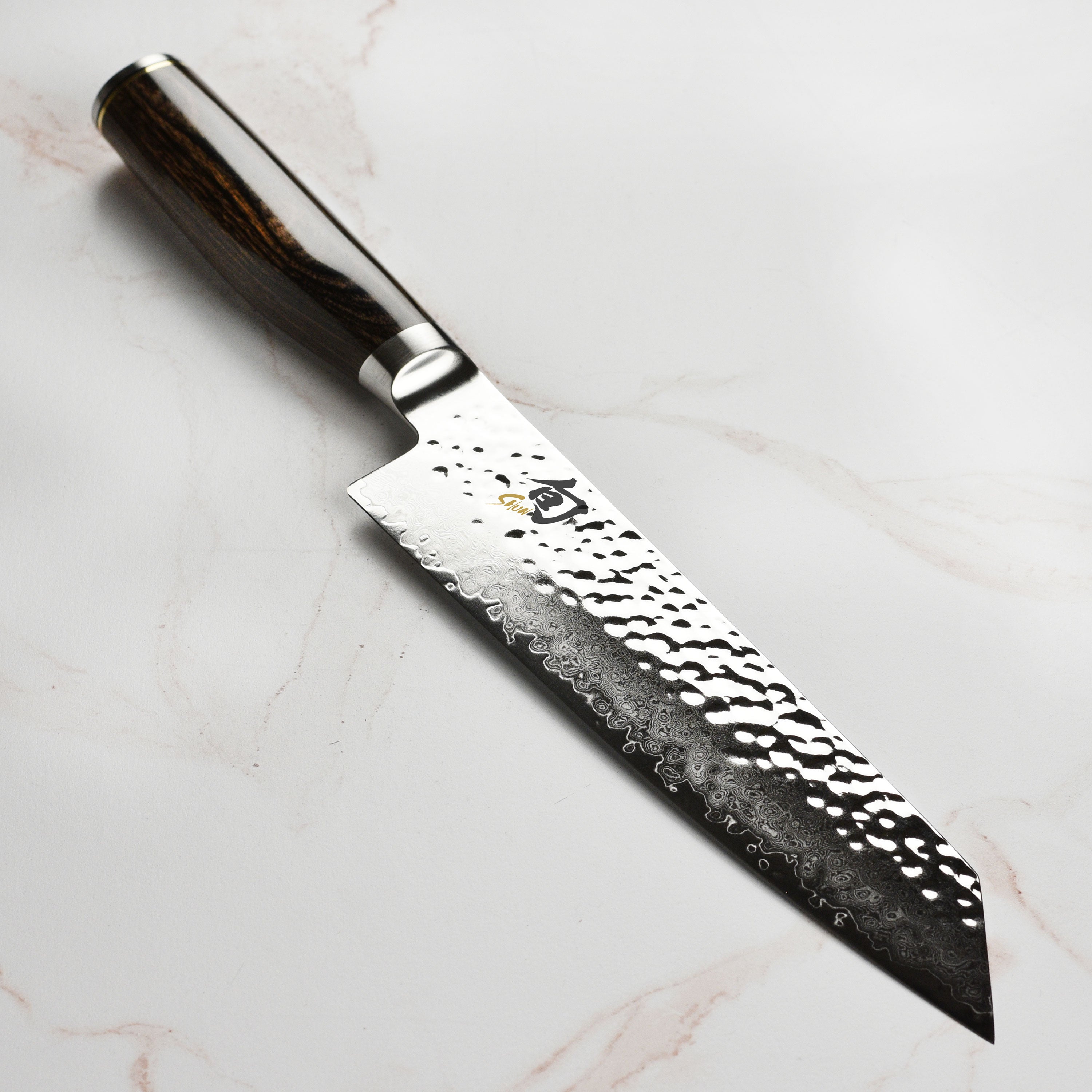 Close-up of the Shun Premier 8