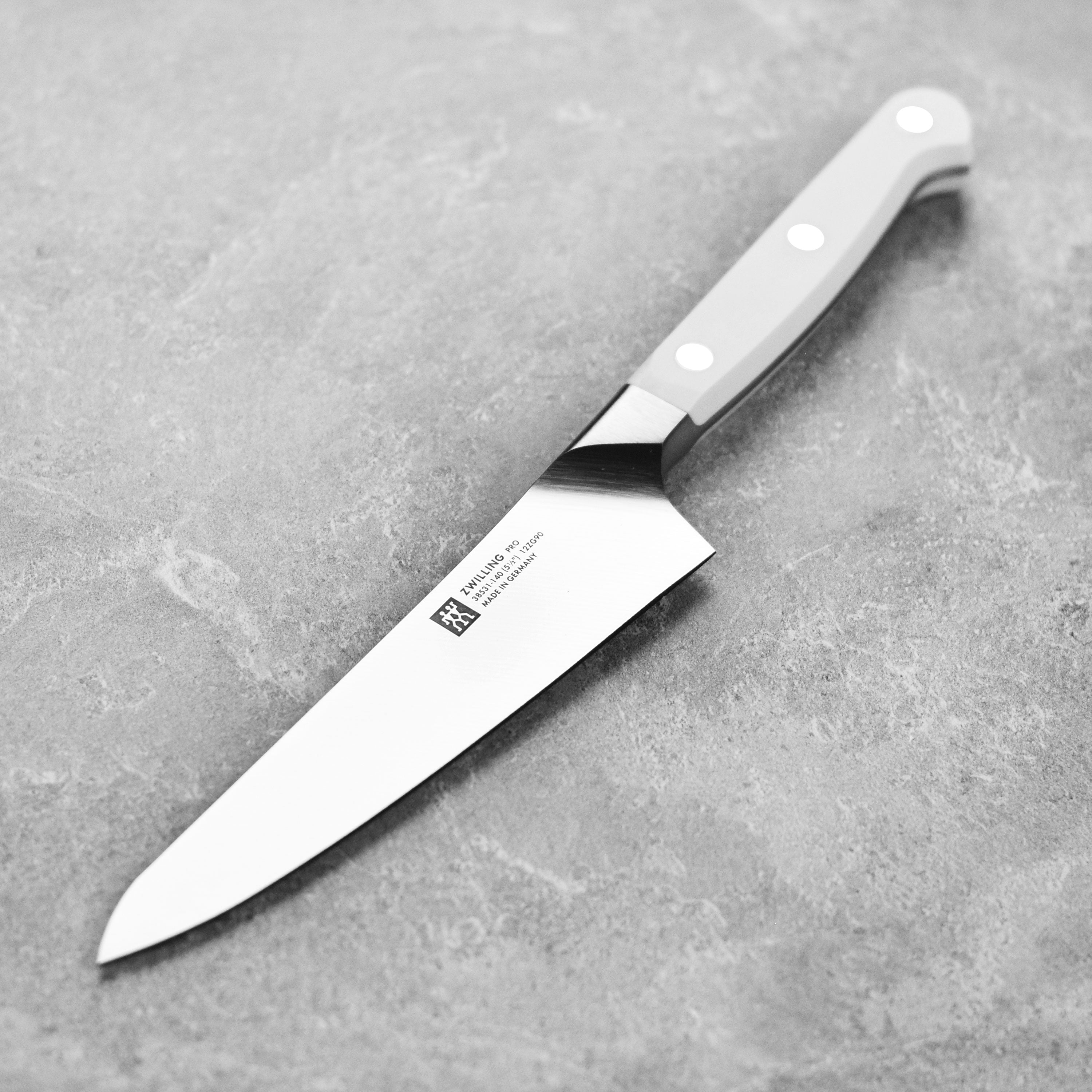 Zwilling Pro Le Blanc 5.5
