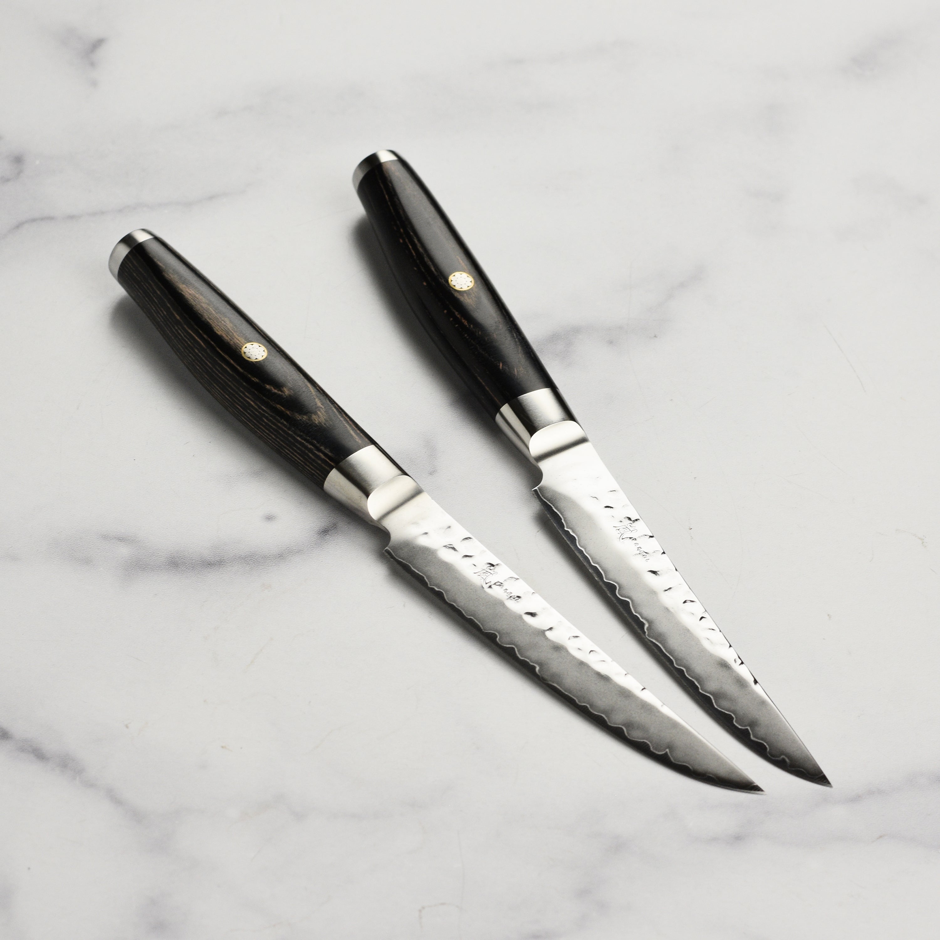 Yaxell Ketu SG2 Japanese steak knife with hammered blade finish and black pakkawood handle